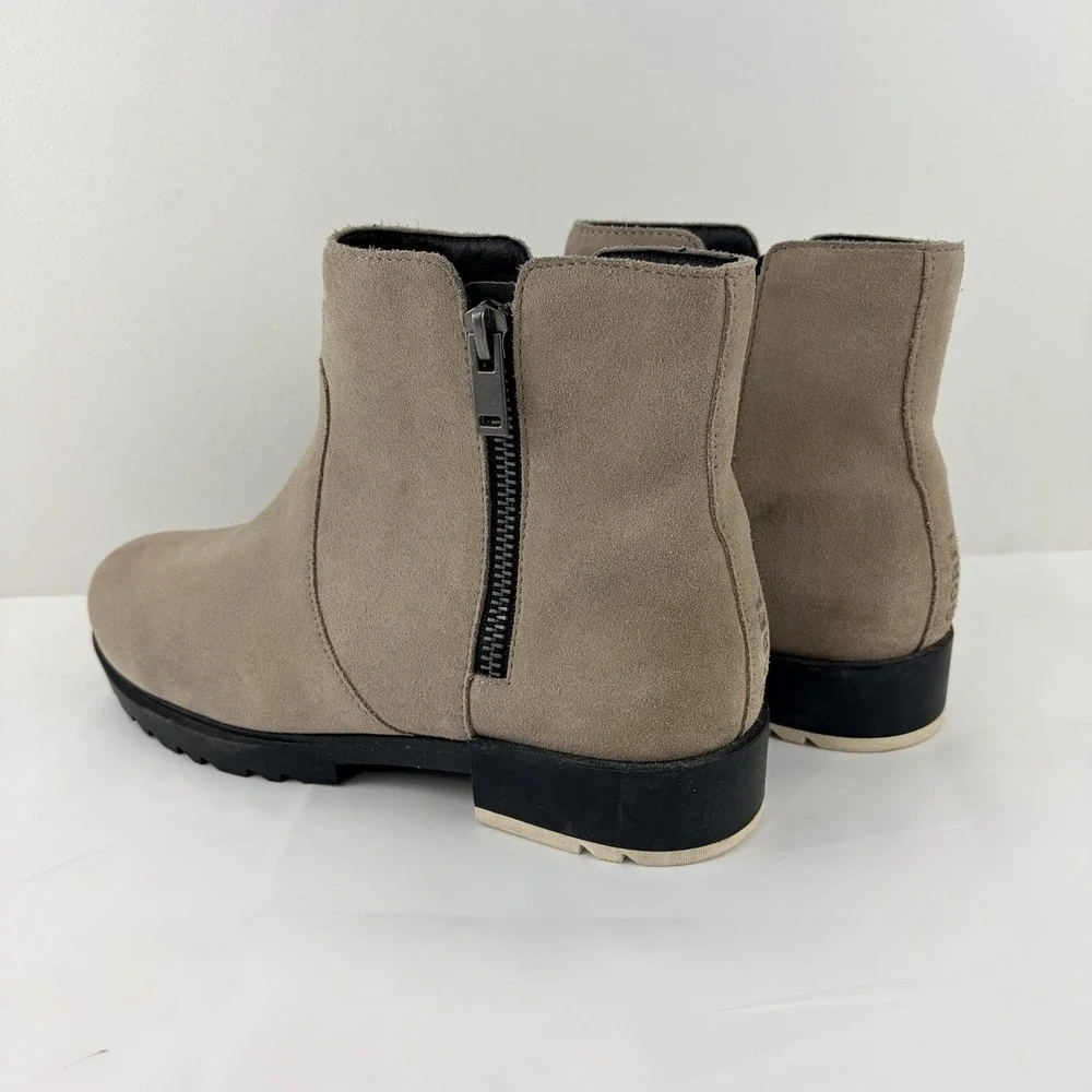 Sorel Women Boots Beige Suede Size 9.5 Chelsea Zip Ankle Lug Sole Waterproof